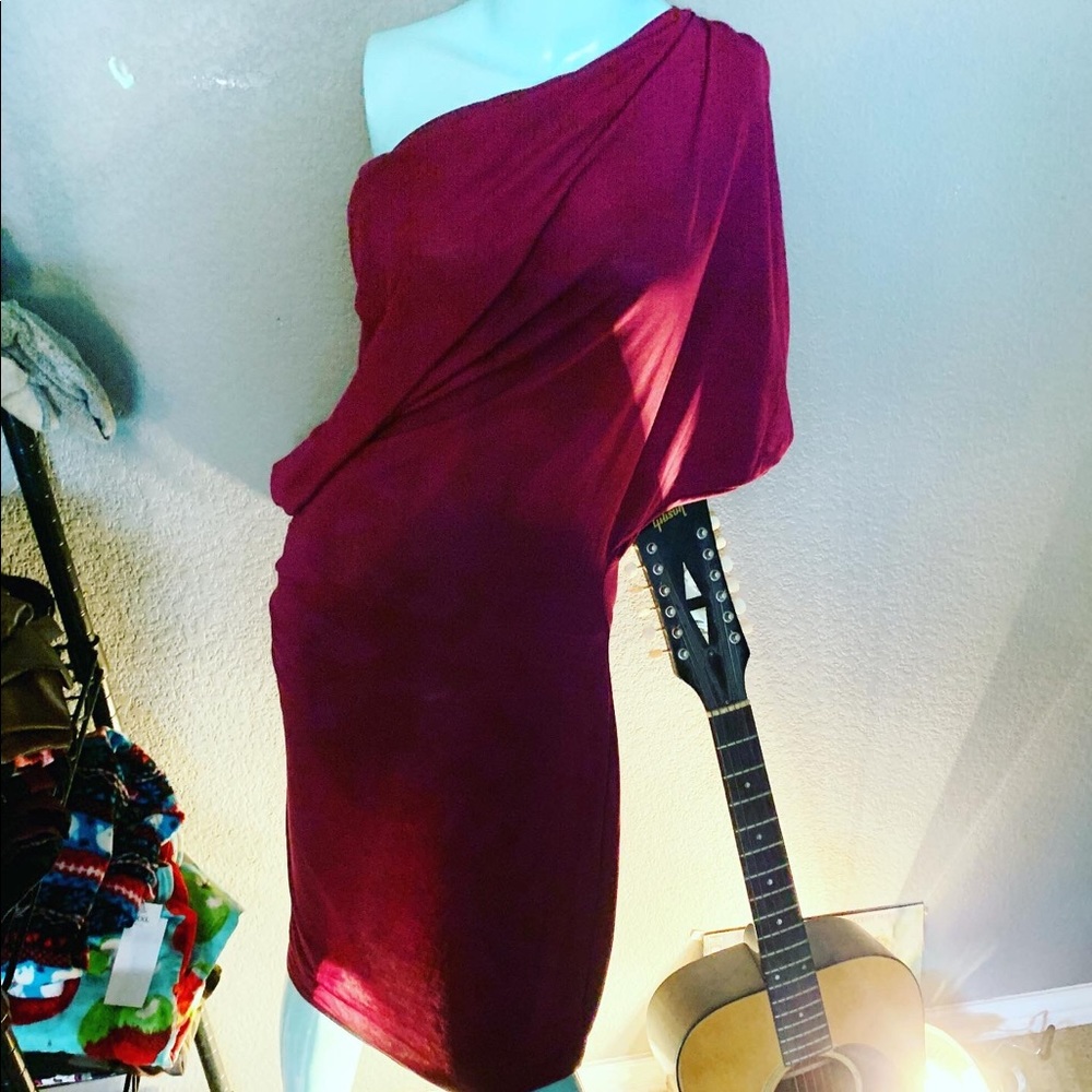 🔥Wow! Neiman Marcos sheath dress fuchsia magenta SOFT COMFY! EUC worn once